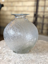 Load image into Gallery viewer, Handblown Flujo Vase - Glasswear